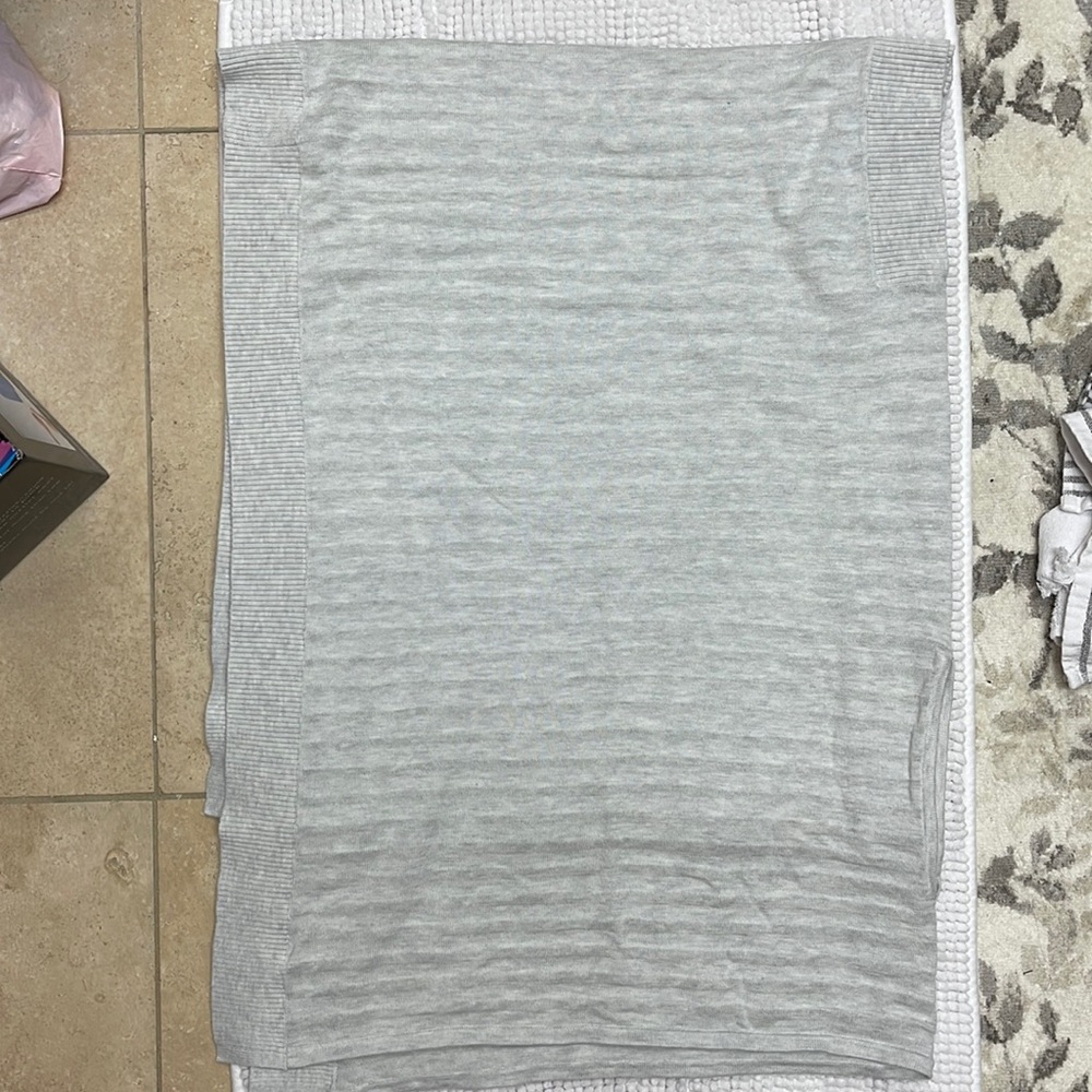 Lululemon wrap/poncho